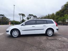 RENAULT - MÉGANE - 2011/2011 - Branca - R$ 34.900,00